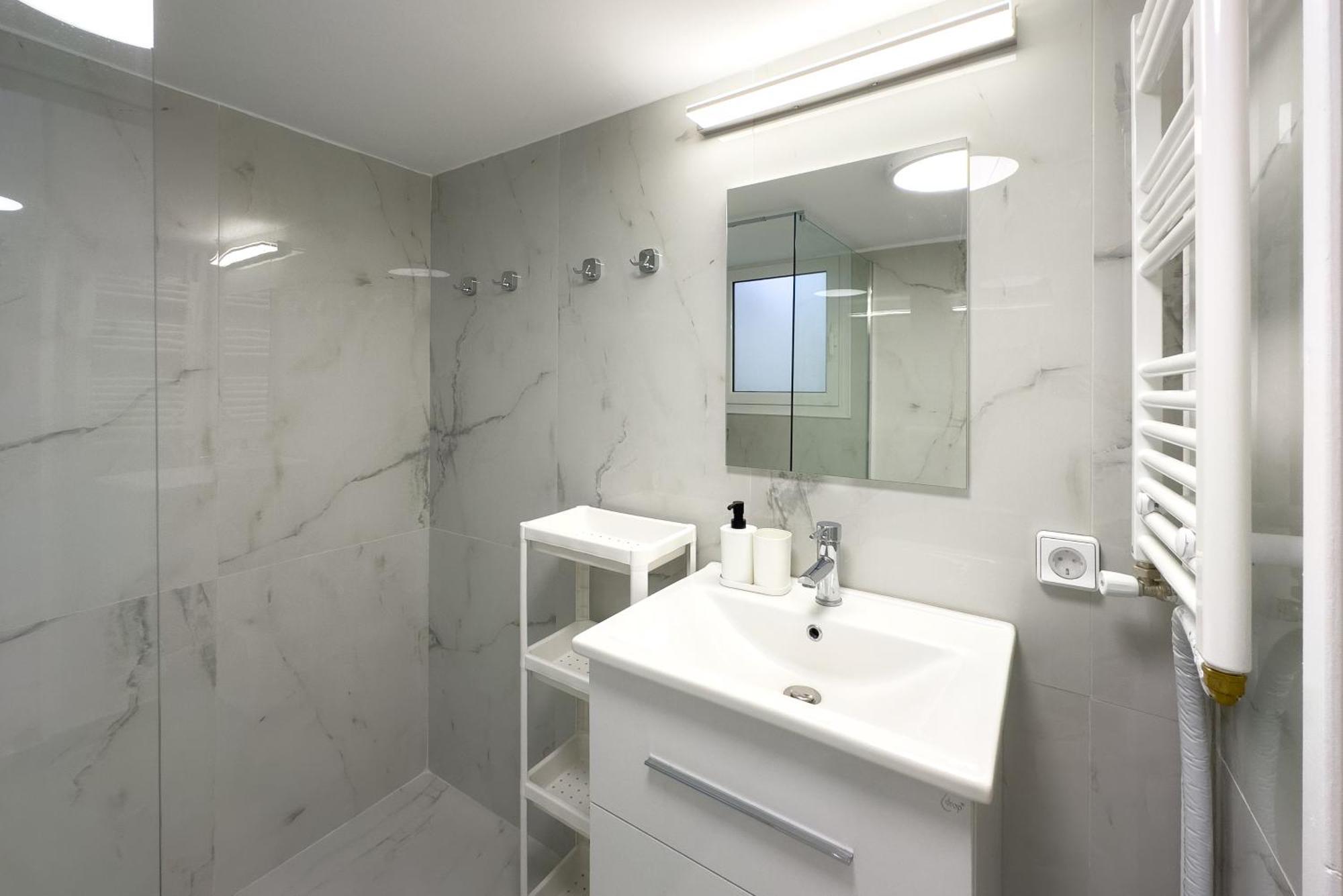 Eclectic Moonstone Apartment In Atene Esterno foto